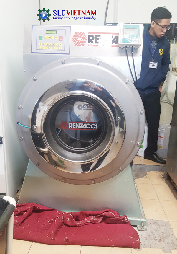 Máy giặt công nghiệp Renzacci